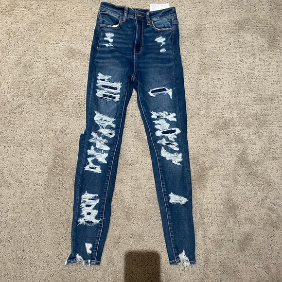 American Eagle Outfitters Denim - NWT American Eagle High Waisted Ripped Jeans
